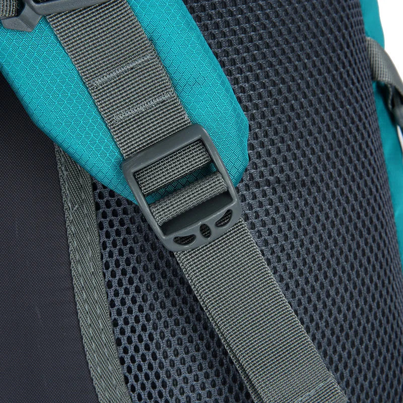 New 40L/50L/60L Outdoor Camping Hiking Backpack Waterproof Men Women Trek Climbing Backpack Large Capacity Mountaineering Bag