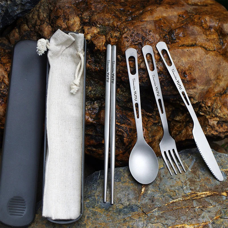Titanium Tableware Set Camping fork spoon Chopsticks Cutlery Set Outdoor Cutlery Portable Knife and Fork Set DCS002